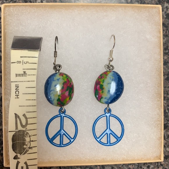 Handmade Peace earrings - Picture 3 of 3